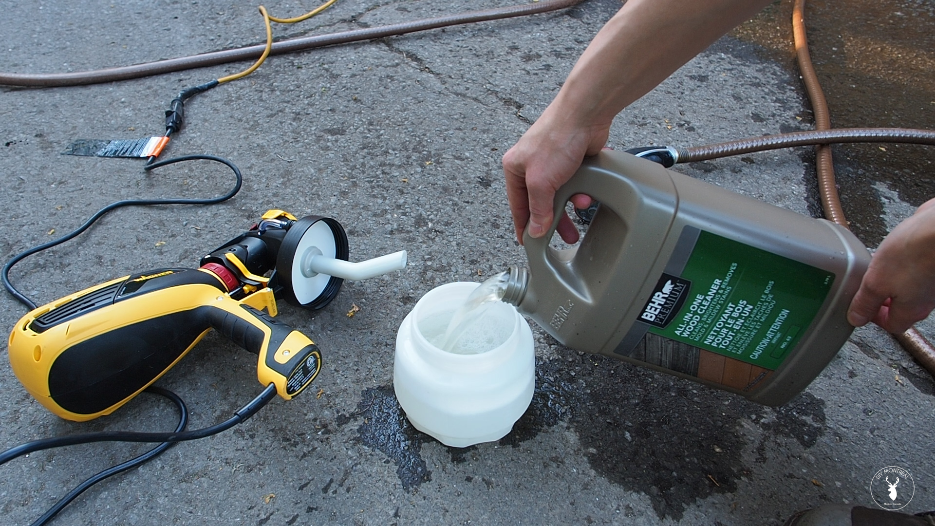 How to Seal and Stain a Fence with a Sprayer DIY Montreal