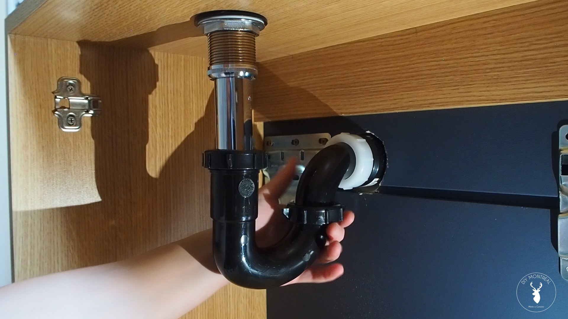 Bathroom Sink Plumbing Installation | DIY Montreal