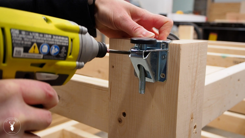 outfeed table / workbench mobile & leveling diy montreal