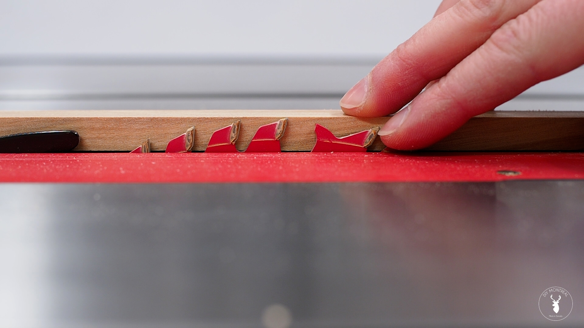 DIY shaker doors DIY Montreal