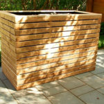 Planter box by DIY Montreal