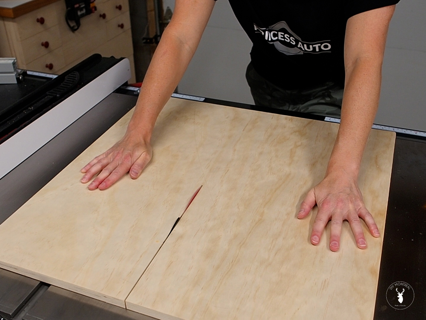 Hexagon Cutting Jig How to Cut Hexagons out of wood DIY Montreal