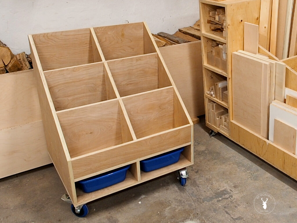 Space saving lumber cart