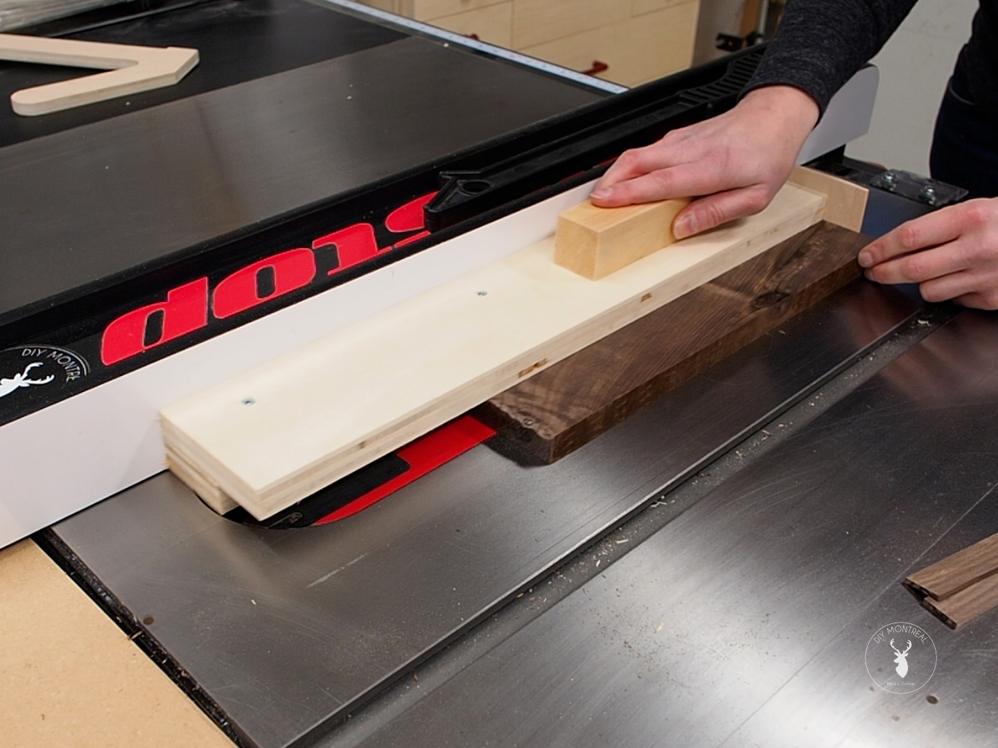 Using Router Jigs - Woodworkers Institute