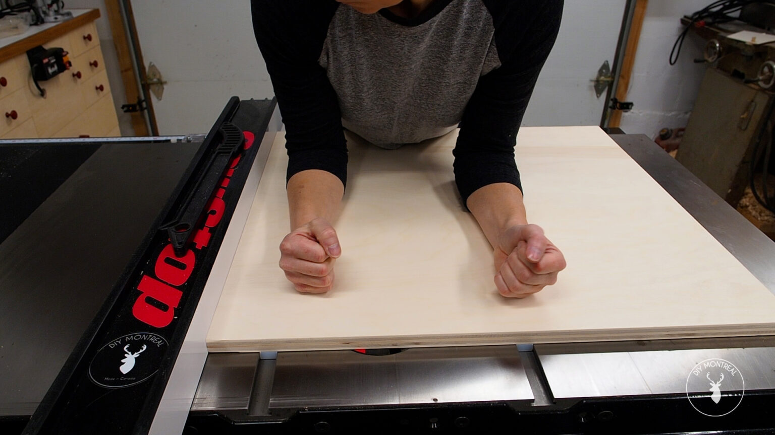 Geometric Polygon Cutting Jig - DIY Montreal
